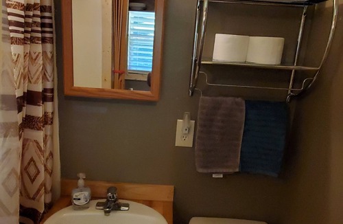 Connellys Springs Apartment | Tiny House In The Country