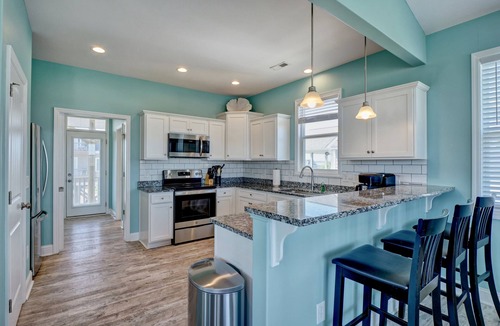 Surf City House | Tip-Sea Turtle- Ocean & Sound views- Golf cart
