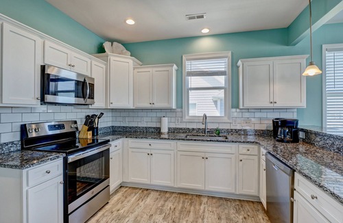 Surf City House | Tip-Sea Turtle- Ocean & Sound views- Golf cart