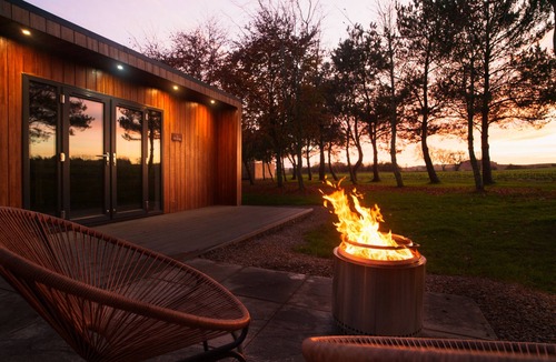 Wall Houses Cabin | Tissø Cabin (Vallum Cabins)