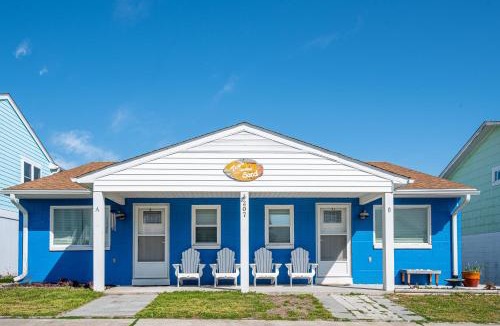 Atlantic Beach House | Toes in the Sand Unit B
