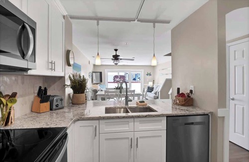 North Topsail Beach Condo | Top Floor Beach View Condo in North Topsail