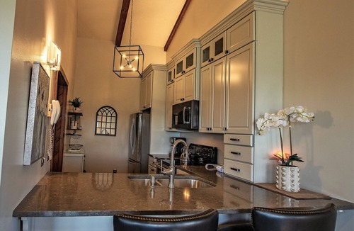 Sugar Mountain Condo | 'Top Shelf Sugar' - Private and Beautifully Decorated