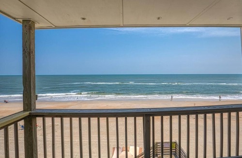 Sneads Ferry Condo | Topsail Reef 315 | Oceanfront Condo | Sleeps 4