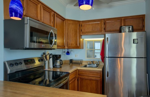 Sneads Ferry Condo | Topsail Reef 362 | Oceanfront Condo | Sleeps 2