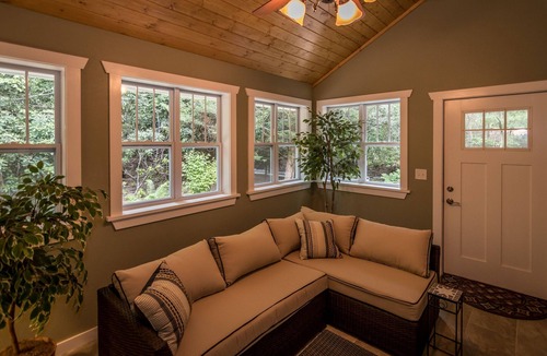 Brevard House | Totally Modern Country Cottage