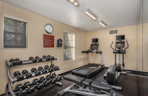 Arrowood Hotel | TownePlace Suites by Marriott Charlotte Arrowood
