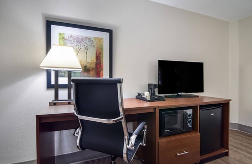 High Point Hotel | Townhouse Inn
