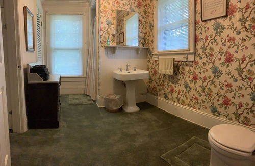 Lattimore Bed & Breakfast | Traditional & Historic Country Home Away From Home