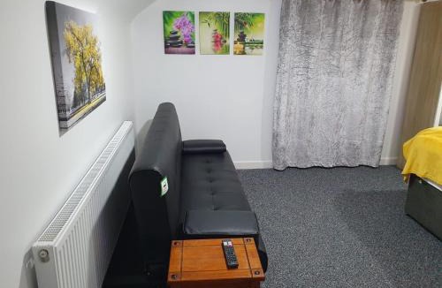 Wem Apartment | Traditional with Views