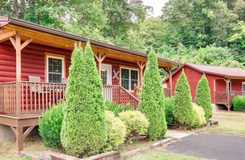 Cherokee House | Train Rides, Trails and Casino Fun is Your Smoky Hub