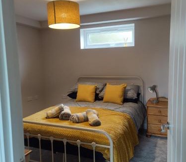 Preston Apartment | Tranquil Countryside Escape in Rural Kent- Pipistrelle View
