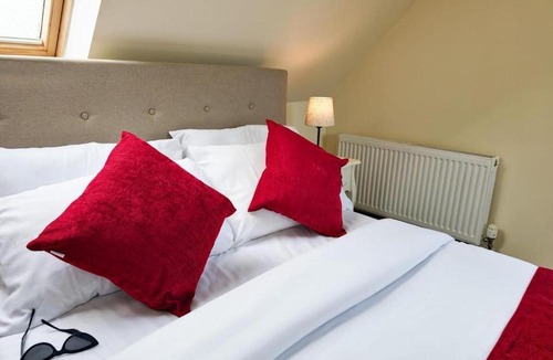 East Lothian House | Tranquil Hillside Retreat in Gowkshill