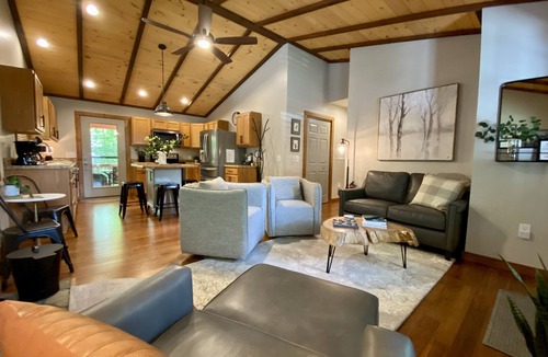 Fleetwood House | Tranquil Home in Fleetwood Falls Community