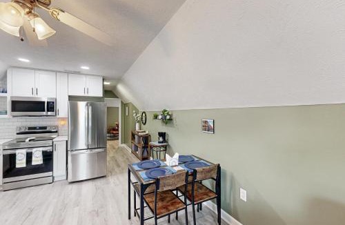 Cameron House | Tranquil Oasis Unit B
