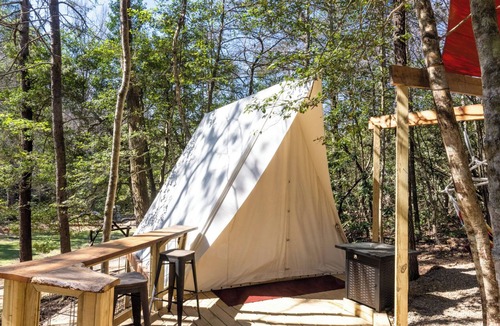Old Fort Resort | Tranquil Unique Getaway at Wunderland Resort