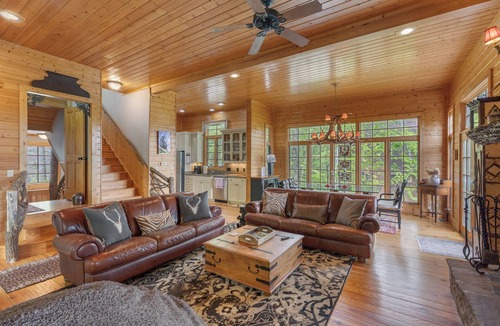Cashiers House | Tree top is a 5-star mountain home with majestic views and easy lake access!