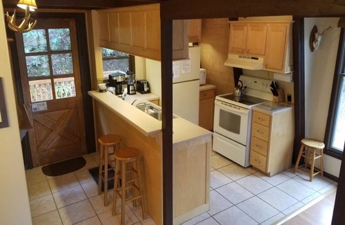 Burnsville House | Treetops Lodge - Private Mountain Home in Mt. Mitchell Golf Community