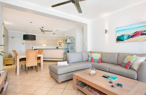 Trinity Beach Apartment | Trinity Waters