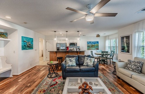 Sea Trail Condo | Turtle Cove Haven: Your Coastal Escape