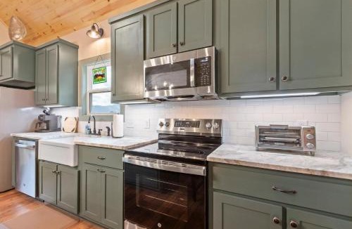Hayesville House | TurtleKnob-3 Bedroom option