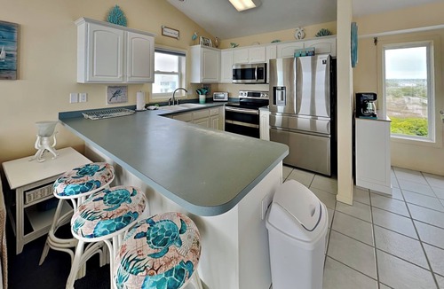 Topsail Beach House | Twin Palms | Ocean Views, Tropical Paradise!