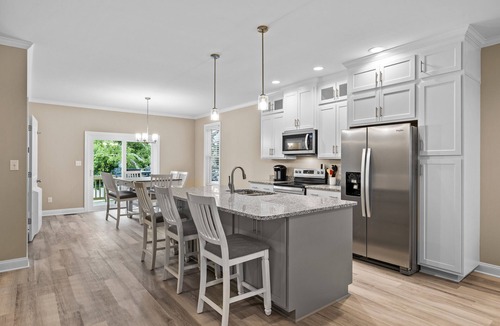 Morehead City House | Two bright townhomes in the heart of the action with fast WiFi, W/D & balcony