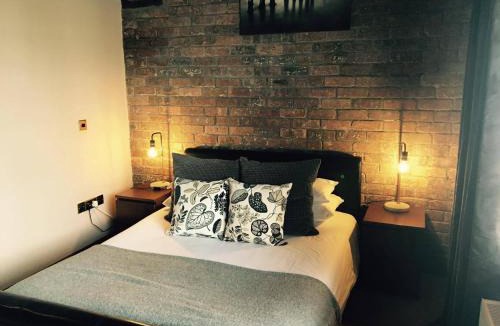 Rhayader House | Ty Morgan's