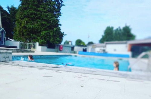 Llanbedrgoch Cabin | Ty Newydd Leisure Park 2-Bed Caravan, Sleeps 6