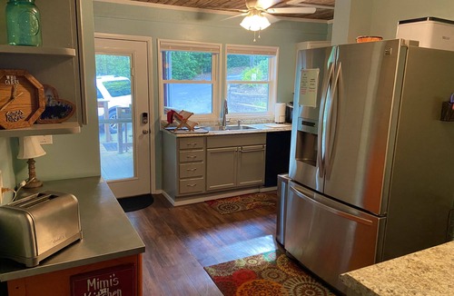 Zirconia Cabin | Ultimate Escape - Secluded Mountain Retreat with Hot Tub & Scenic Views