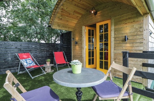 Congresbury Cottage | Under the Oak Tree Shepherd's Hut