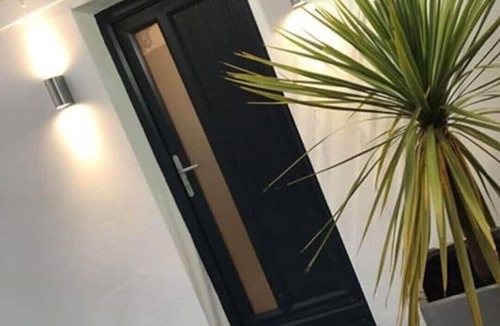 Redruth Cottage | UNIQUE CORNISH COTTAGE CONVERSION Central location