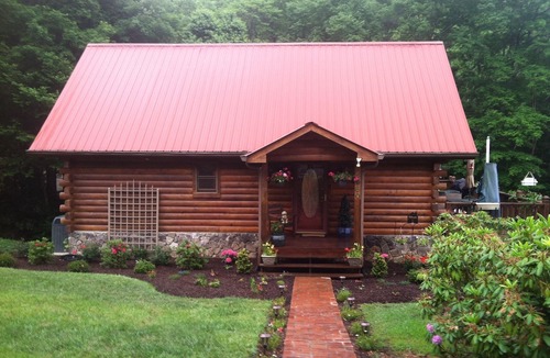 Andrews Cabin | Unique Smoky Mountain Retreat