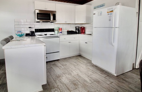 Kure Beach Apartment | UNIT #4 Crystal Shores Irresistible Ocean Front End Unit