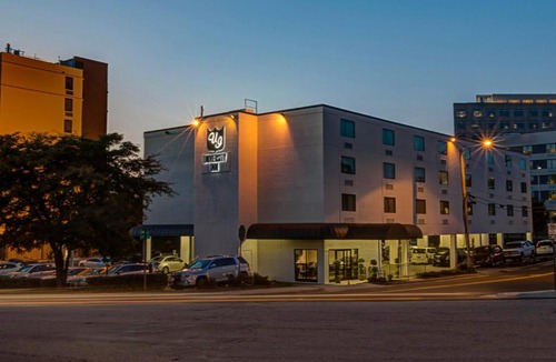 Durham Hotel | University Inn Duke
