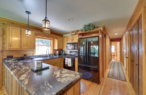 Louisburg Cabin | Unplug & Unwind! Country Cabin in Louisburg