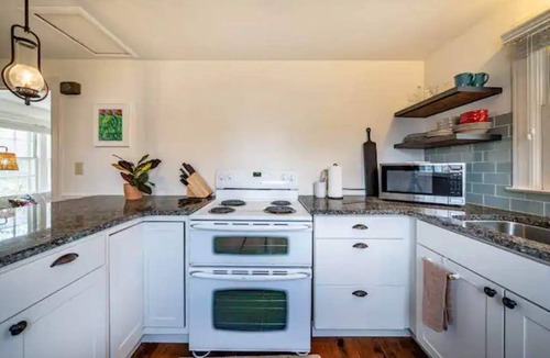 Winston - Salem House | Updated 1BR cottage on private acre+ lot