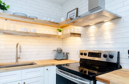 South End Apartment | Updated and wonderfully designed 2BR suite