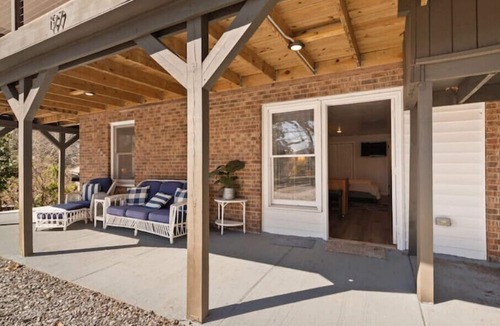 Lake Junaluska Apartment | Updated Studio 3Min Walk to Laken