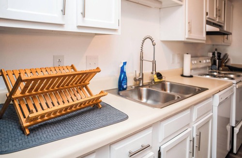 Charlotte Condo | Upscale 2 Queen Beds/2 Bath in Charlotte University Area
