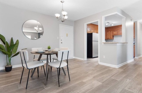 Crabtree Apartment | Upscale King 3 Bed Suite—Mins to Downtown Raleigh!