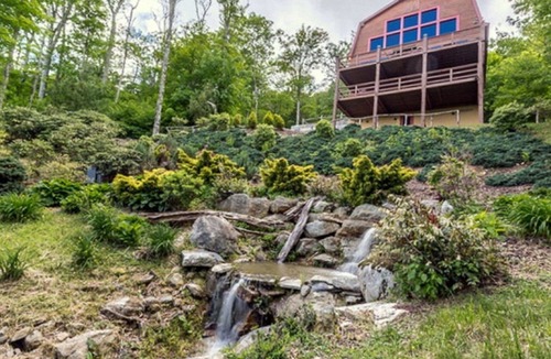 Sugar Mountain House | Upscale Sugar Mtn Home w/Amazing View, Hot Tub, Ping Pong