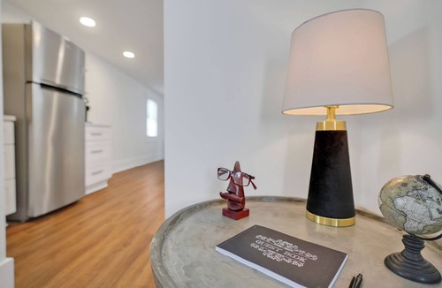 Wilmington Apartment | Urban Oasis