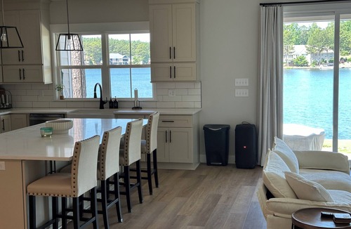 Seven Lakes House | US Open! Beautiful Brand New Home on large Private Lake 11m from Pinehurst #2!