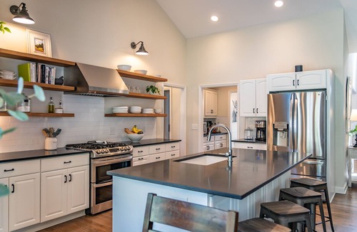 Southern Pines House | US Open! Golf Community, Sleeps 8, Minutes from Pinehurst #2.