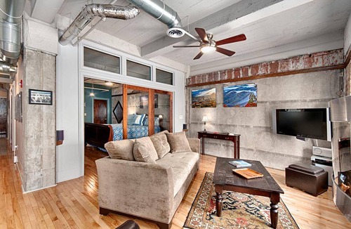 Downtown Asheville Apartment | 121 m² Apartment ∙ 2 bedrooms ∙ 4 guests