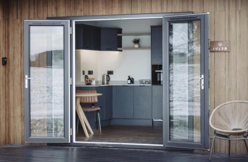 Wall Houses House | Vallum Cabins