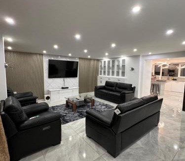London Borough of Bromley House | Vancouver Place