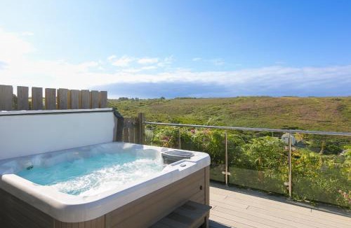 Mullion Apartment | Verity