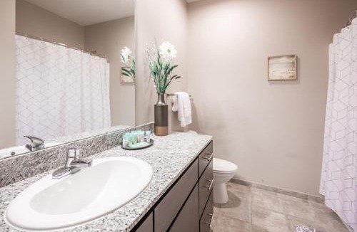 Downtown Apartment | Viagem Durham Flawless 2BR with Gym